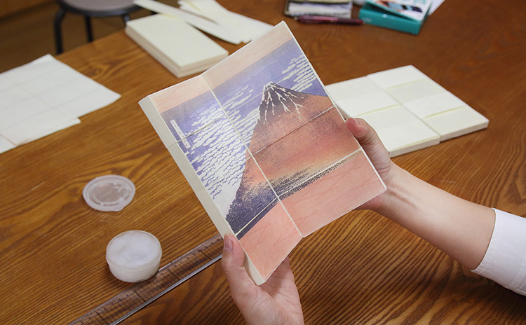 【からくり屏風】片岡屏風店