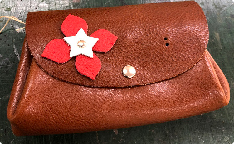 【革クラフト】アトリエアミーチ