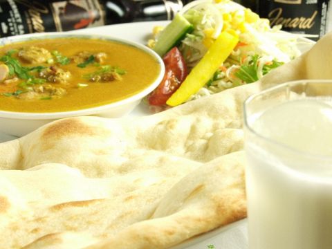 インド・ネパール料理 ガネーシュ＆バー